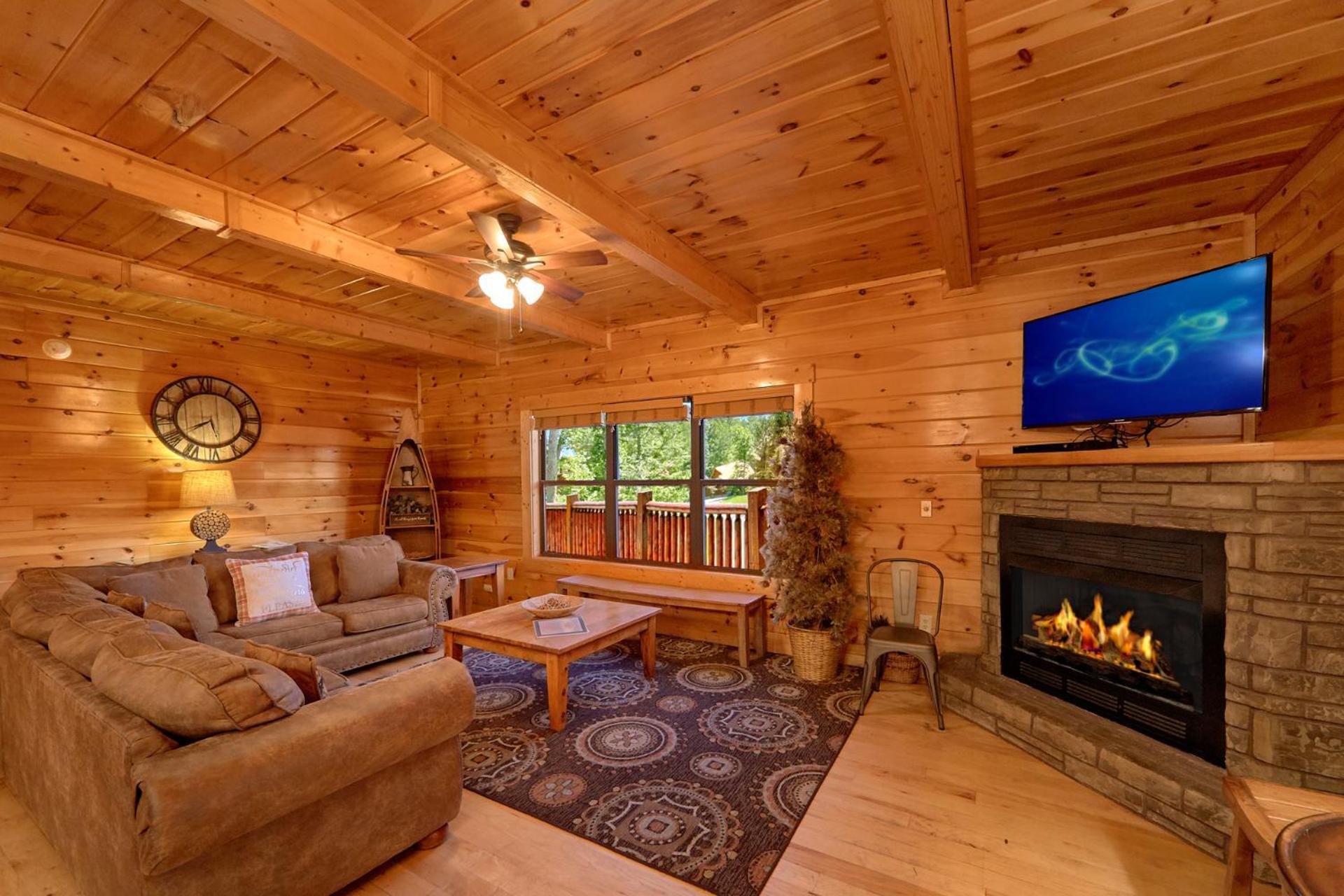 Misty Mountain Lodge Holiday Home Gatlinburg Extérieur photo